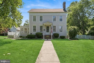 59 S Main St, Cranbury, NJ 08512