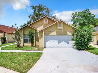 2760 Whisper Lakes Club Cir, Orlando, FL 32837