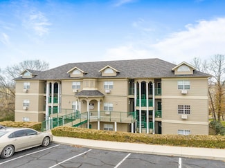 813 Holiday Ridge Unit 3, Branson, MO 65616