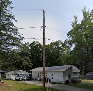 103 Windsor Dr, Prudenville, MI 48651