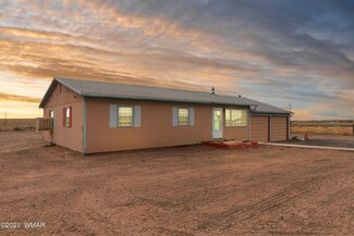 9237 Northern Star Rd, Holbrook, AZ 86025