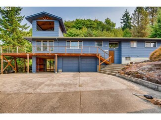 9353 SE Sun Crest Dr, Happy Valley, OR 97086