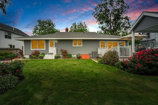 215 Prospect St, Manchester, NH 03104