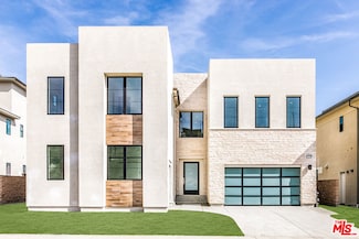 11770 Hillsborough Ln, Los Angeles, CA 91326