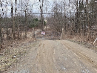 5291 Davison Rd, Lapeer, MI 48446