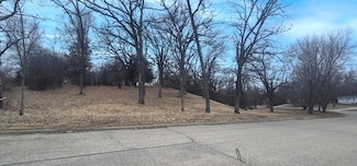 XXXX Pine St NW, New London, MN 56273
