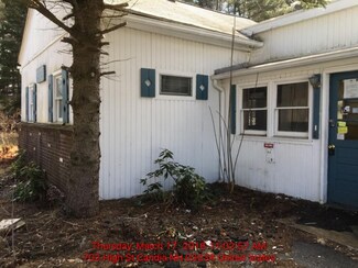 686 High St, Candia, NH 03034