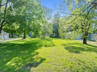Lts17-19 S 5th Ave, Walworth, WI 53184