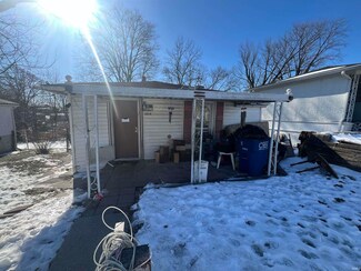 1014 24th St, Bedford, IN 47421