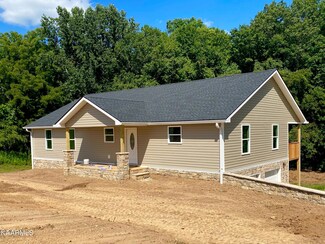 290 Redbird Ln, Rutledge, TN 37861