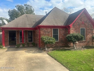 7170 Durango Dr, Horn Lake, MS 38637