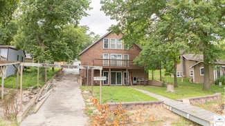28296 Marys Ln, Warsaw, MO 65355