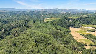 6445 Mountain View Ranch Rd, Healdsburg, CA 95448
