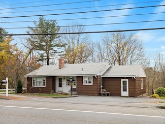 132 W Main St, Northborough, MA 01532