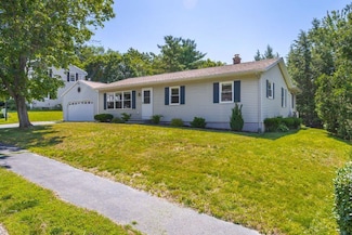 80 Primrose Ln, Portland, ME 04103