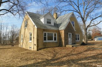 105 N Olin, Altona, IL 61414