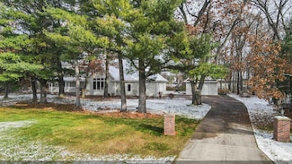 N3560 Oakwood Pass, New London, WI 54961