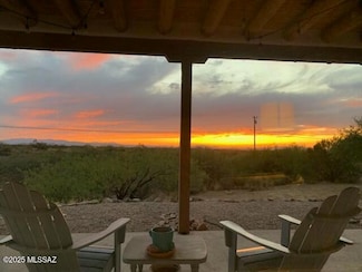 1040 N Wentworth Rd, Vail, AZ 85641