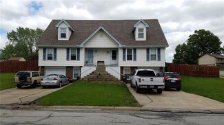 7101 Sobbie Rd, Pleasant Valley, MO 64068