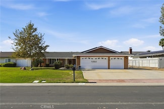 3090 Bronco Ln, Norco, CA 92860