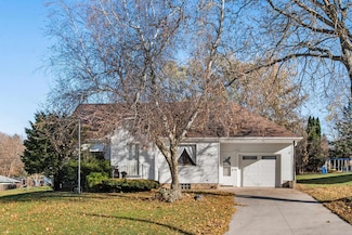 534 S Margaret St, Markesan, WI 53946