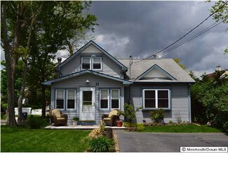 11 E Point Pleasant Ave, Ocean Gate, NJ 08740