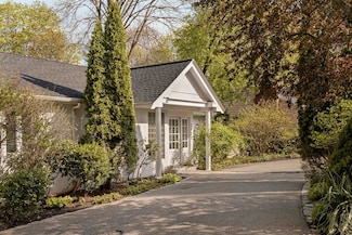 199 Brookline St, Newton Center, MA 02459