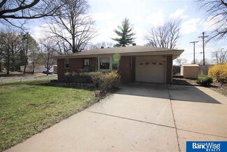 701 Skyway Rd, Lincoln, NE 68505