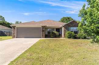 3683 Alliance Dr, Bethel Heights, AR 72764