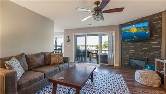 214 Regatta Bay Cir Unit 1A, Lake Ozark, MO 65049