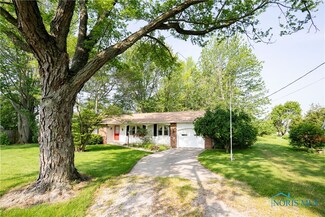 11976 Defiance Henry County Line Rd, Holgate, OH 43527