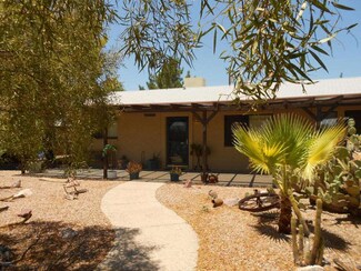 170 Debs Cir, Morristown, AZ 85342
