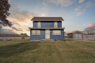 3067 Mahan Hwy, Eaton Rapids, MI 48827