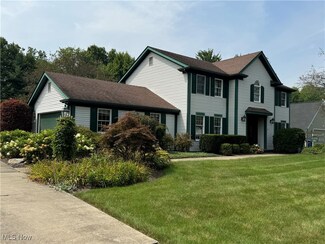 384 Westchester Dr SE, Warren, OH 44484