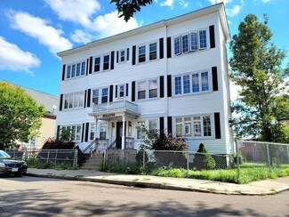 102 Bellevue St, Dorchester, MA 02125