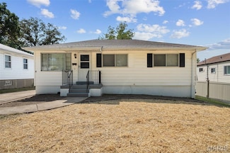 9140 Arvin Place, Saint Louis, MO 63123