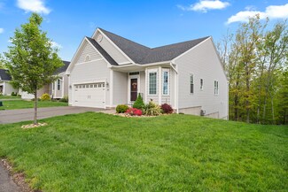 20 Webster Ln Unit 20, Middletown, CT 06457