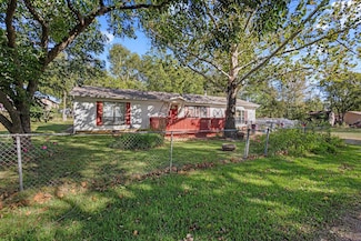 21 Pecan Dr, Pottsboro, TX 75076