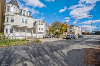 71 W Alpine St, Newark, NJ 07108