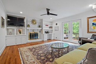 4905 Hollyridge Dr, Raleigh, NC 27612
