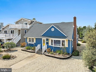 232 N 24th St, Surf City, NJ 08008