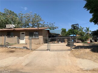 1200 Jeffrey St, Bakersfield, CA 93305