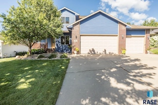 4605 S Graystone Ave, Sioux Falls, SD 57103