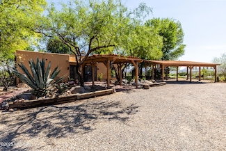 500 S Foundation Five Rd, Benson, AZ 85602