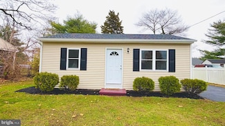 54 Locust St, Smyrna, DE 19977