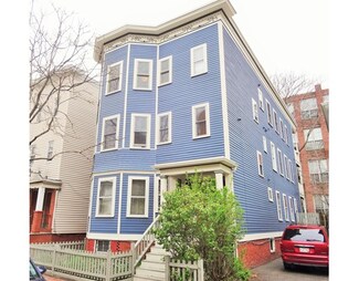 187 Harvard St Unit 3, Cambridge, MA 02139