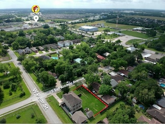 2508 S San Antonio Ave, Pearland, TX 77581