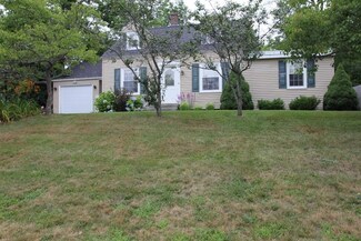 178 Scribner Blvd, Lewiston, ME 04240