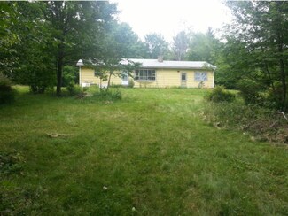 21 Melody Ln, Sunapee, NH 03782