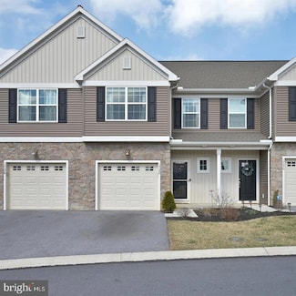 1728 Fairbank Ln, Upper Allen Township, PA 17055